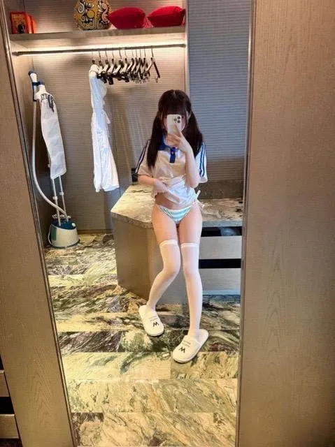 双马尾萝莉 可儿 真人真照 Gallery 4