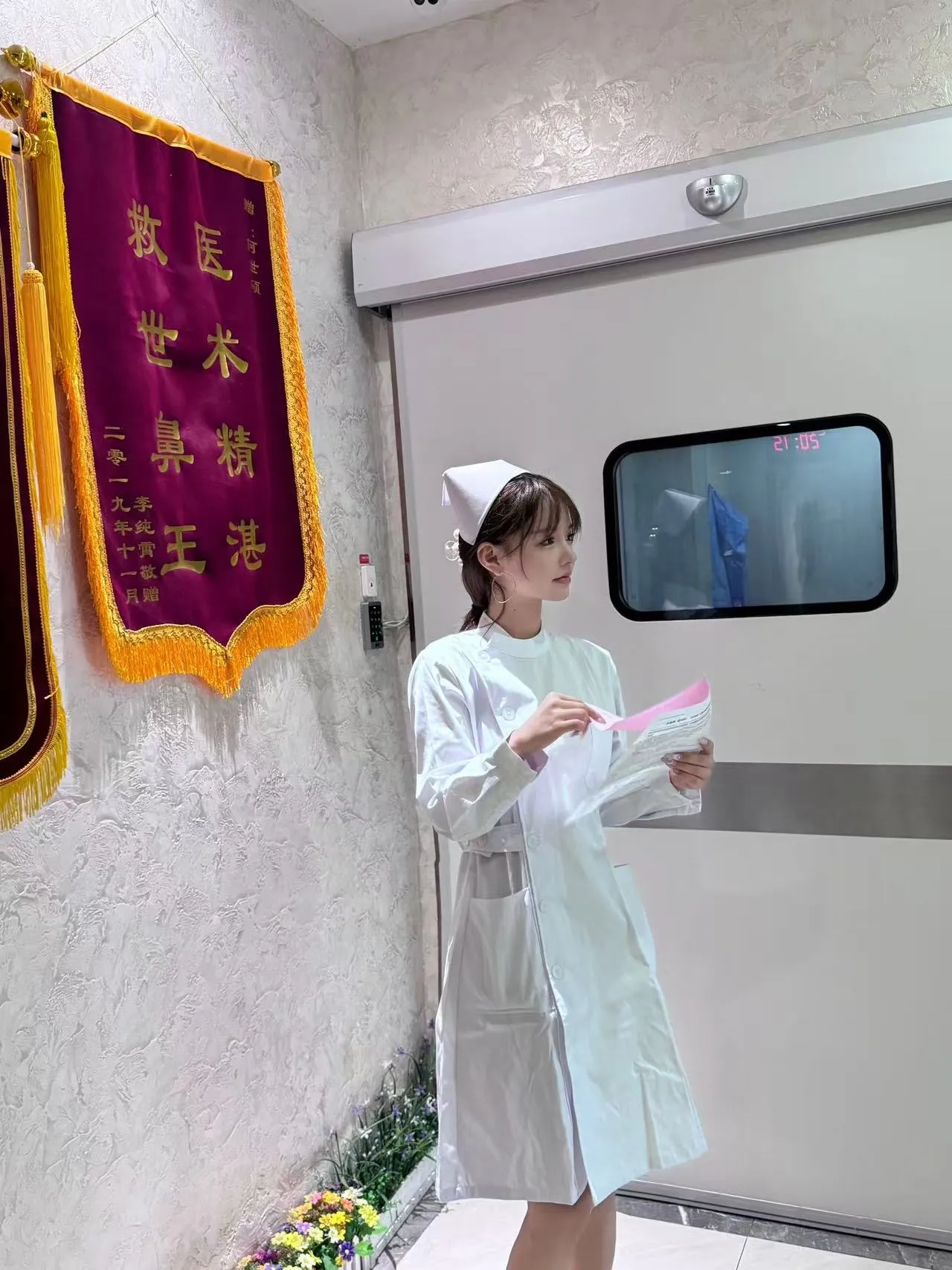 y170🦜小护士萝莉童颜巨乳 Gallery 4