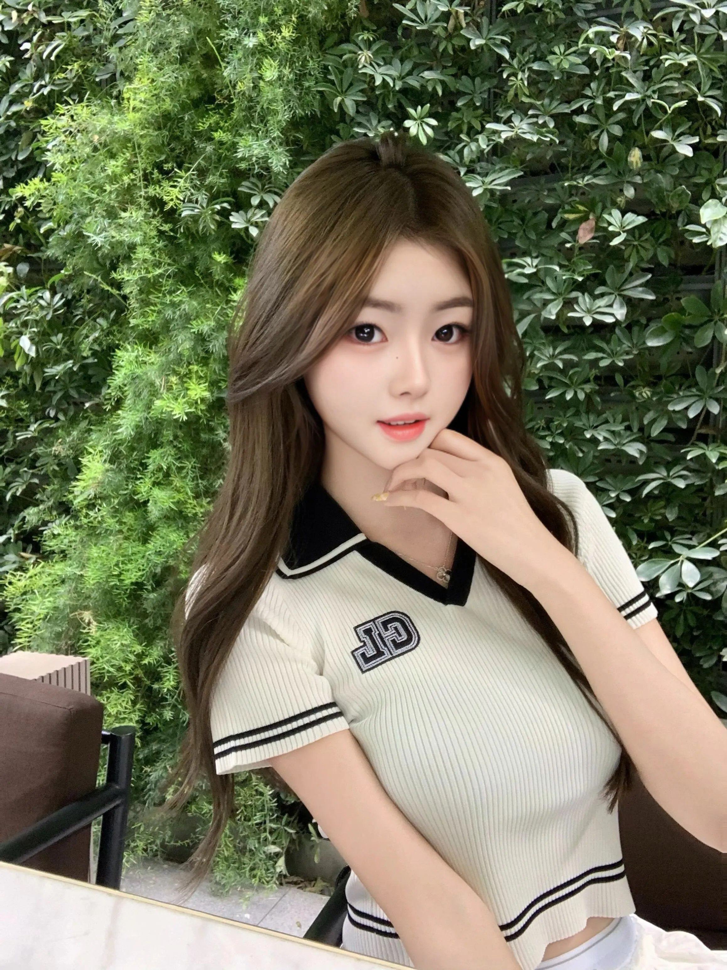 清纯小甜妹闹闹短期兼职