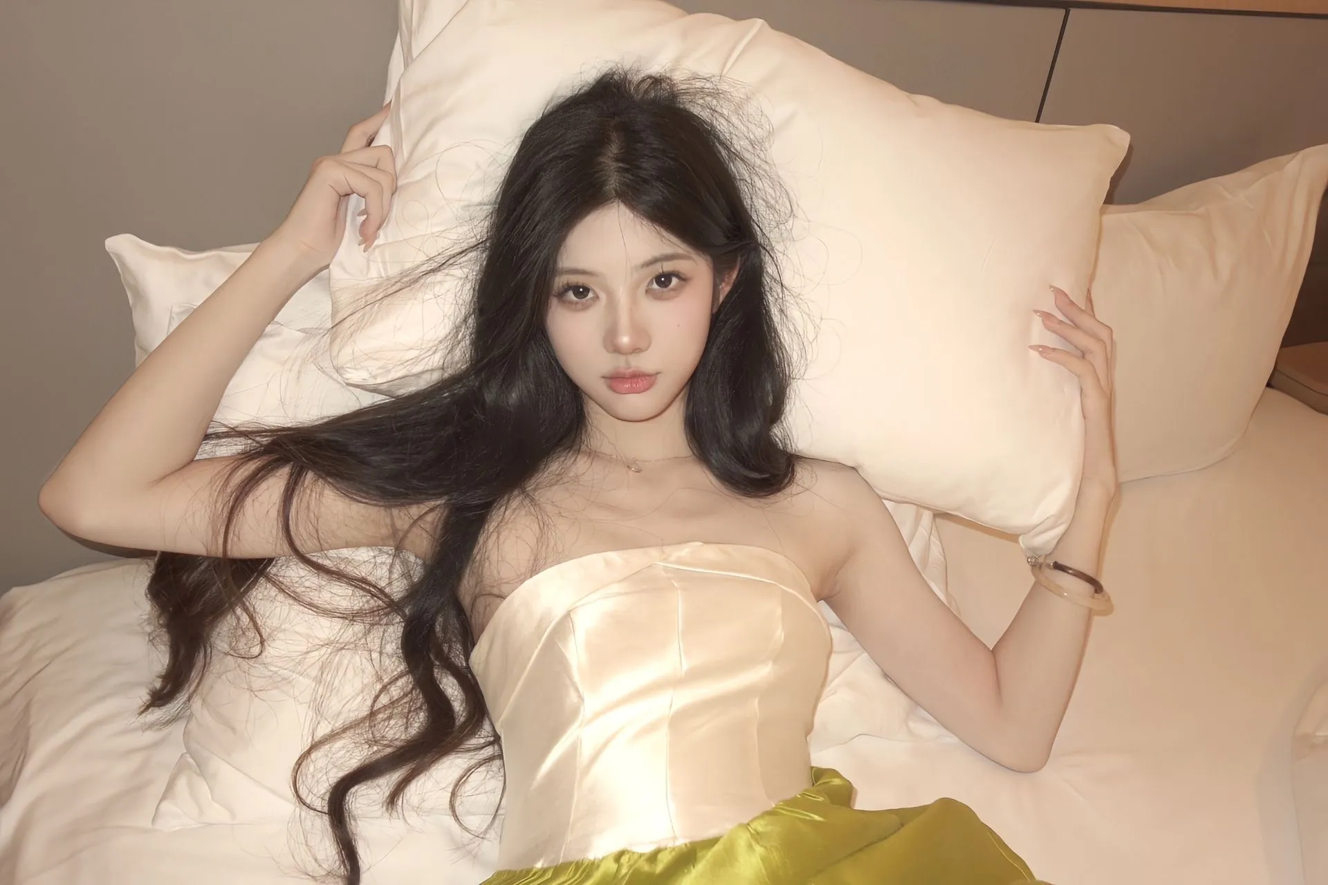 妃妃 需要哥哥的精液填满我 Gallery 5