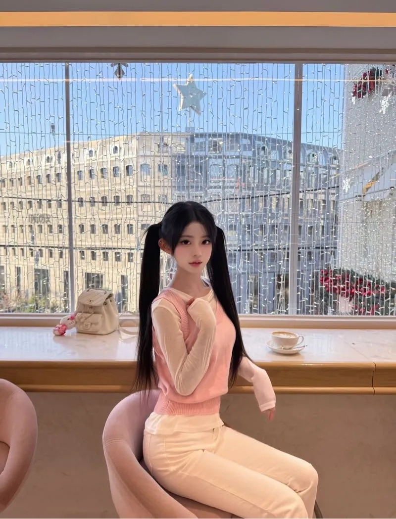 闵行甜崽 甜美jk少女粉嫩小纯 Gallery 4