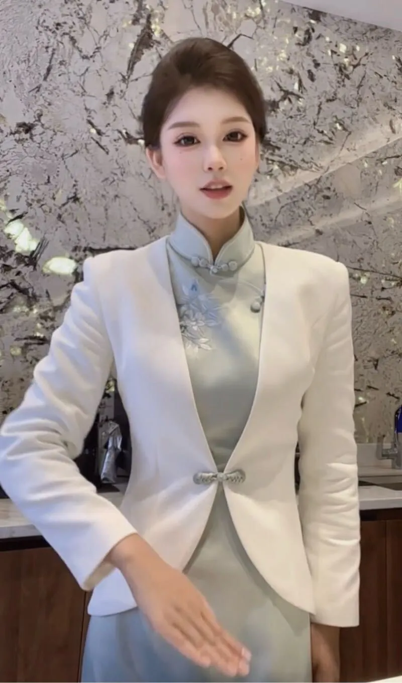 周周 案场礼仪小姐下海兼职 Gallery 4