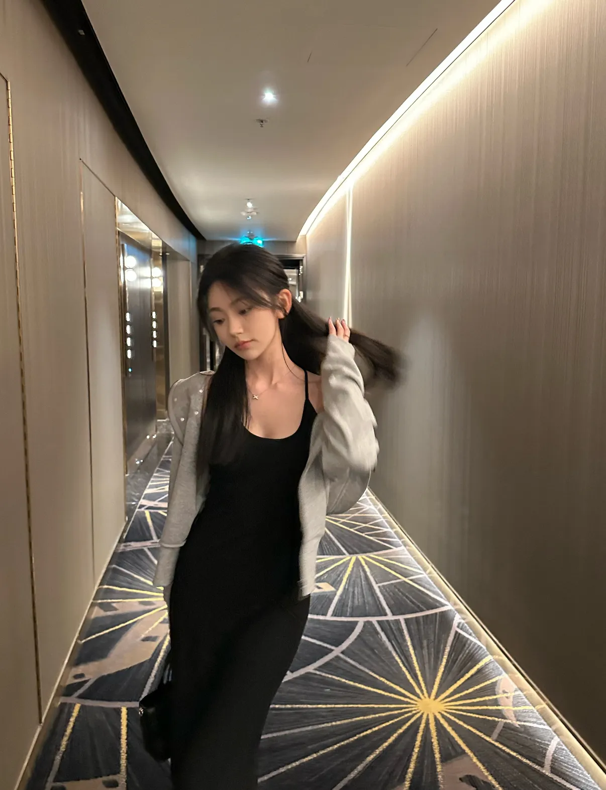 闵行07新人1.70大长腿炮架财财 Gallery 6