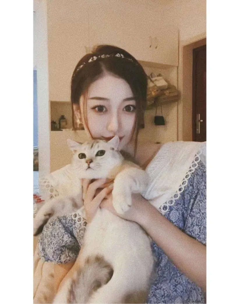 松江 可夏 Gallery 2