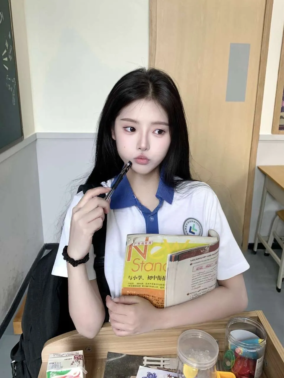 湾湾 真实06在读大学生