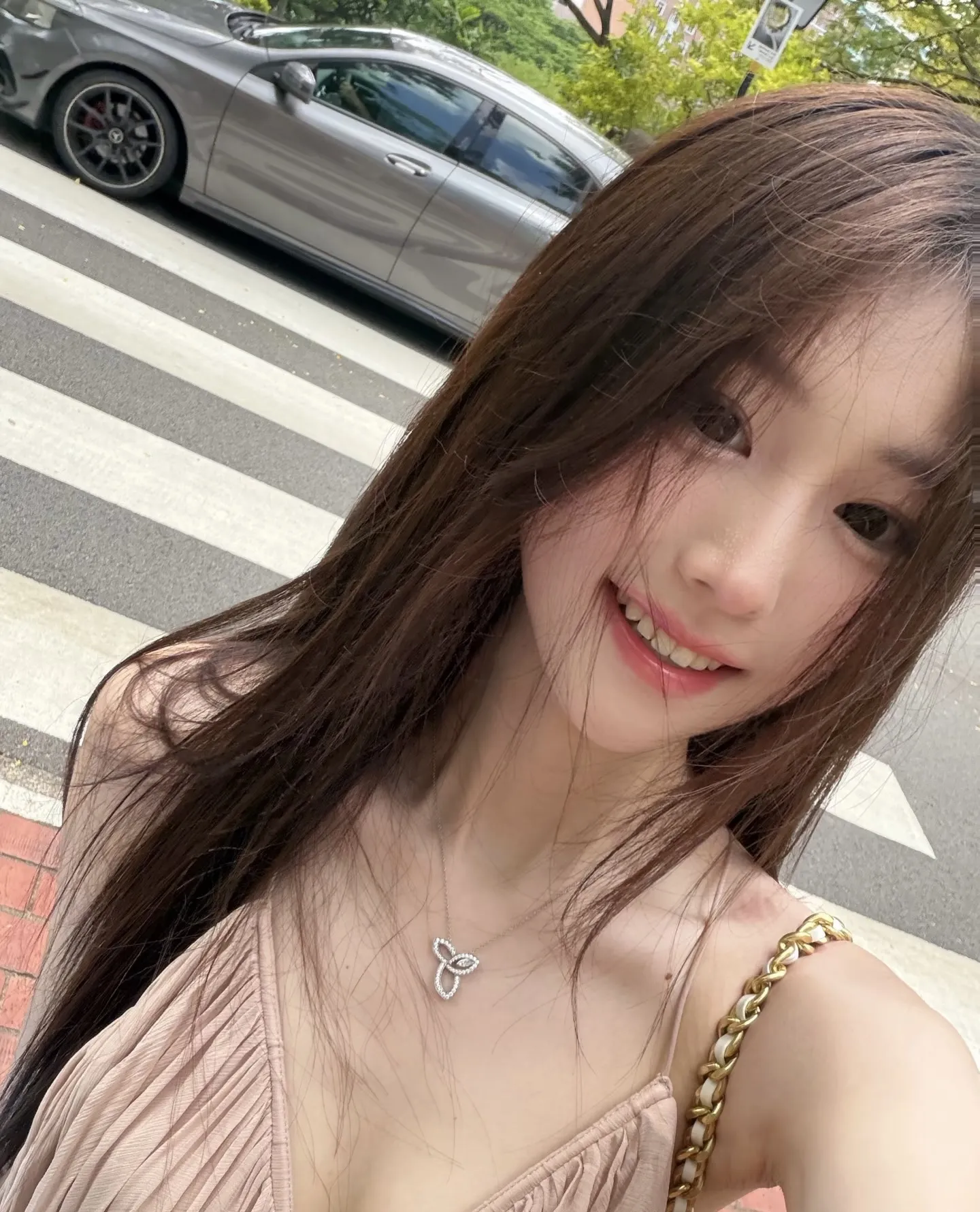安夏，娱乐主播情绪价值拉满高潮不断 Gallery 1