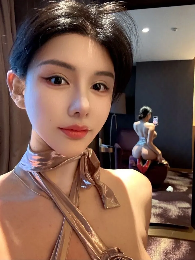 y173全能坦克卡戴珊 舌钉肚钉双飞 Gallery 1