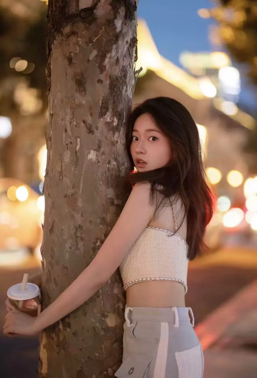 Y4712-168 静安加拿大留学生