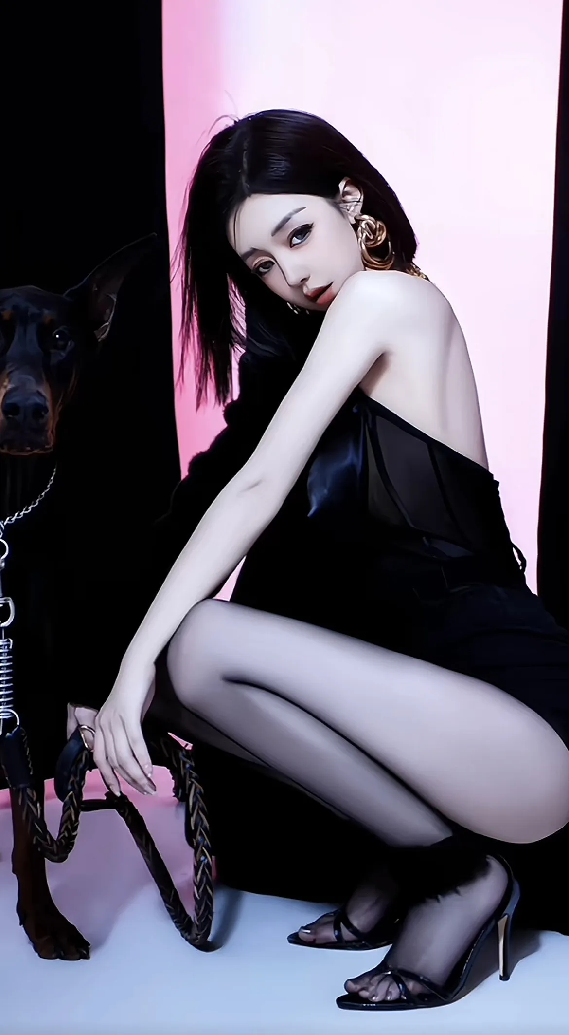 青霞  脖子下面全是腿 Gallery 1