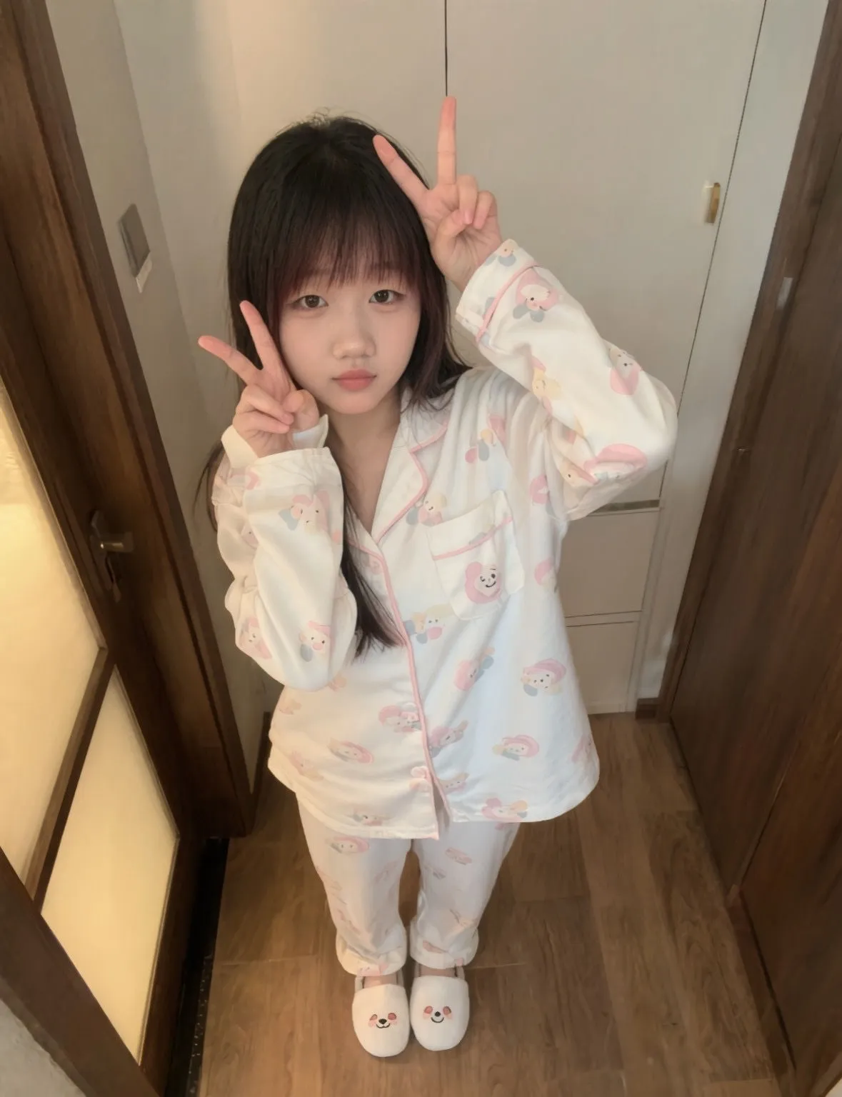 闵行极品新人萝莉媛媛 Gallery 1