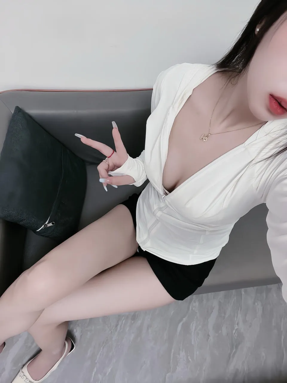 静安❤️麦麦 白嫩御姐 真人真照 皮肤白颜值高