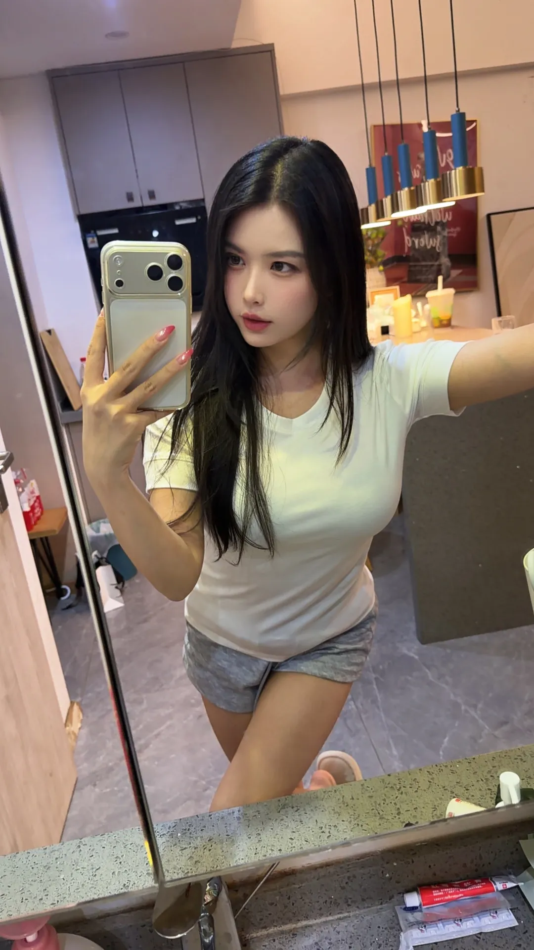 1540-中越浦东中越混血性感御姐蜜桃臀 Gallery 4