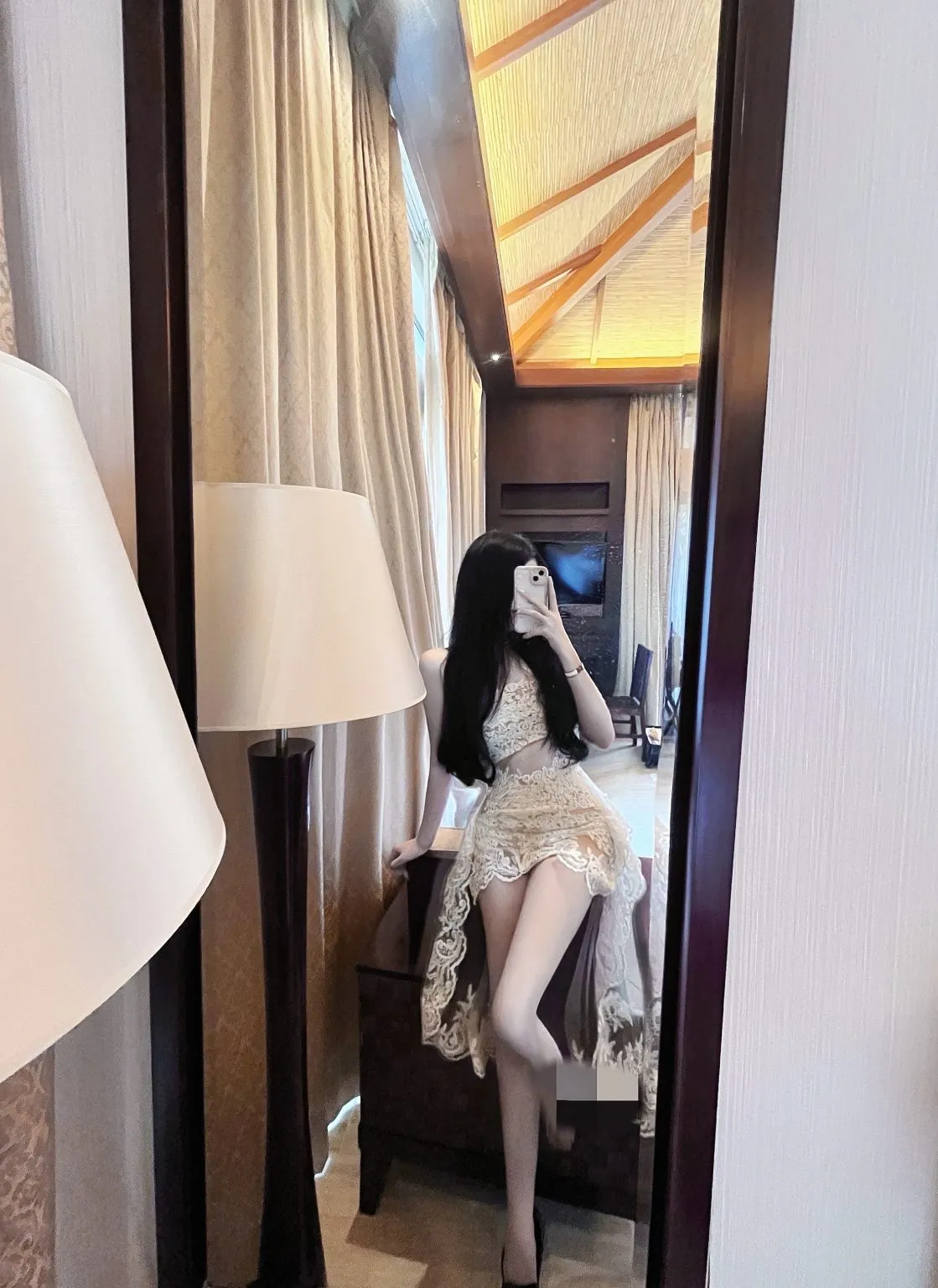 Y4491A-钱箐闵行硬五白虎三点粉流利英语 Gallery 4