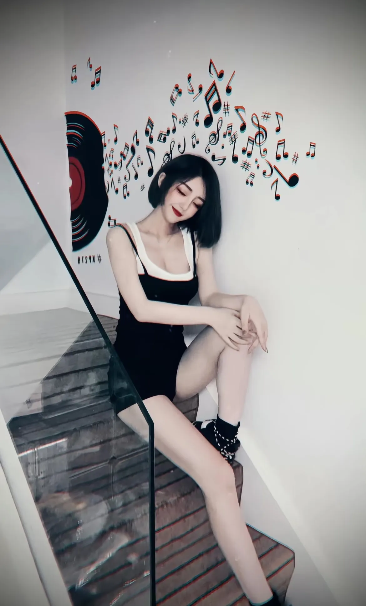 Lisa  舞蹈爱好者 短期兼职 Gallery 4