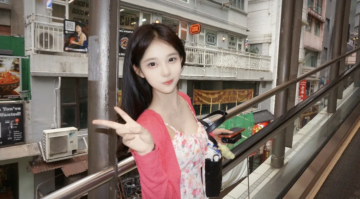 浦东 晓晓 气质嫩妹刚出道 Gallery 2