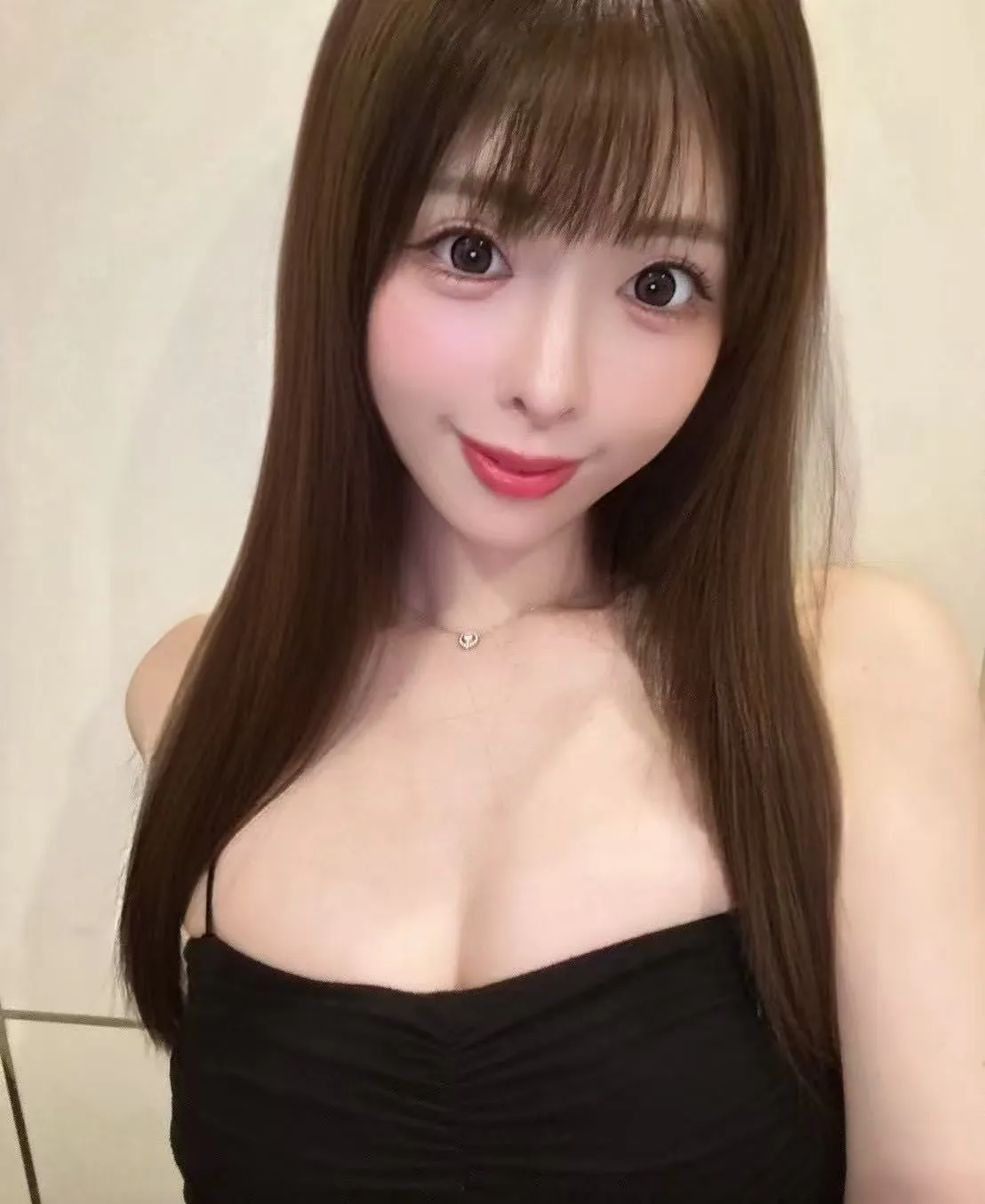 日本青木 Gallery 1