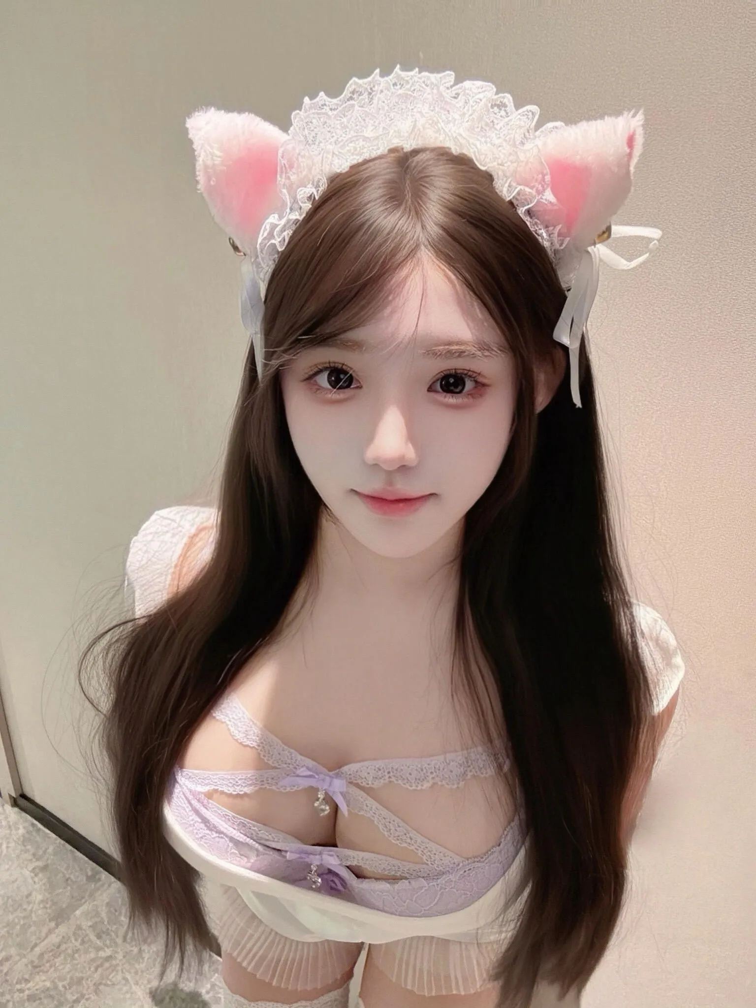 静安鹦鹉🦜172 童颜巨乳大 G Gallery 5