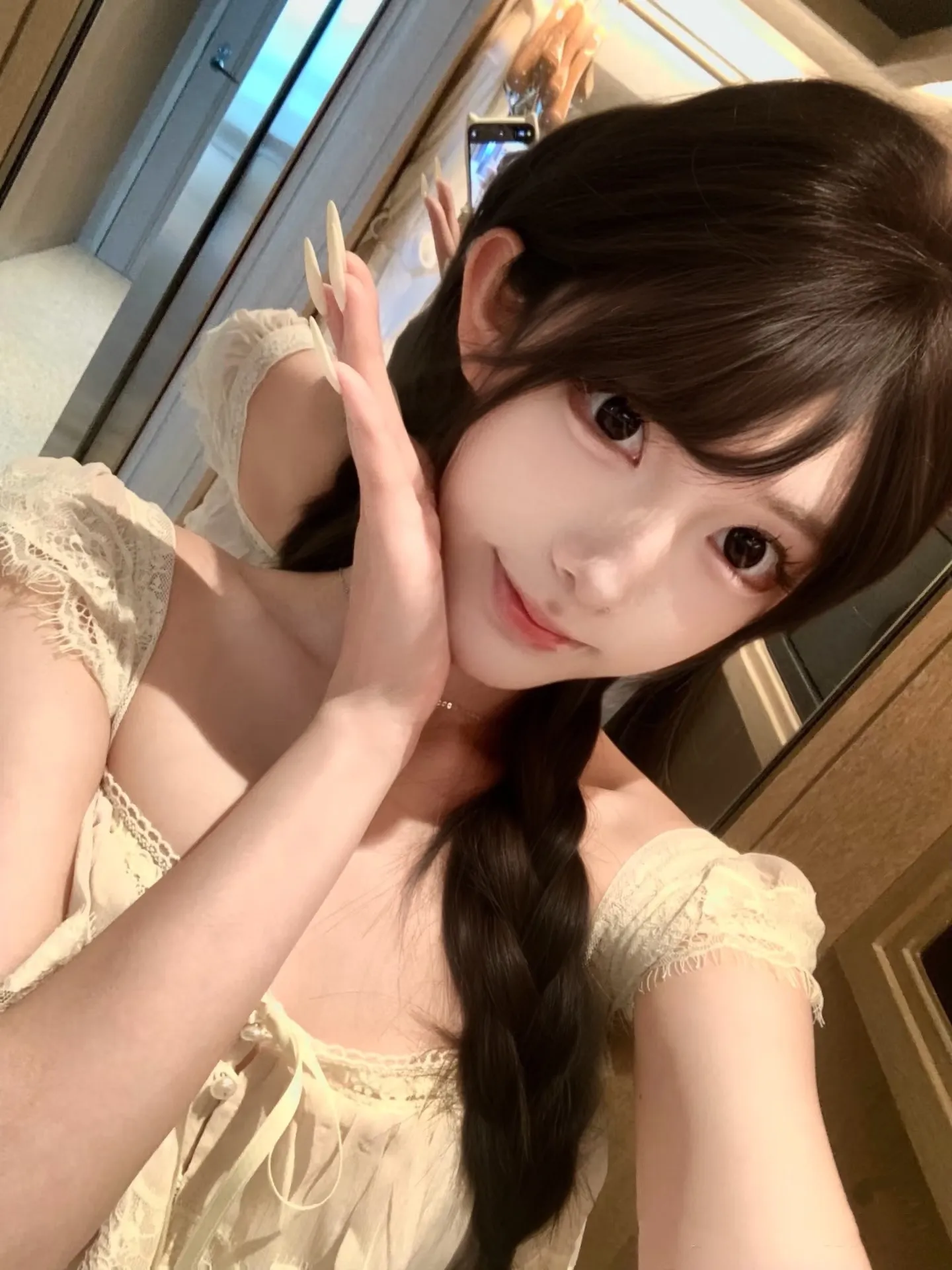 小甜妹 前凸后翘 白云 Gallery 3