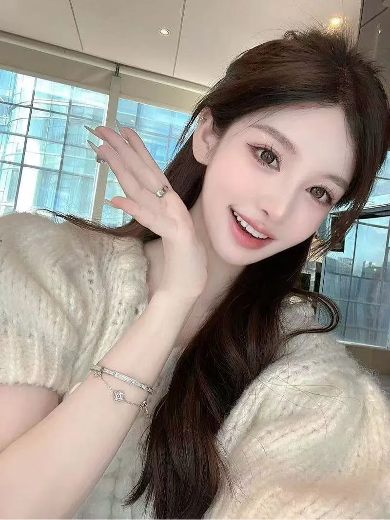 浦东美腿💦美琪