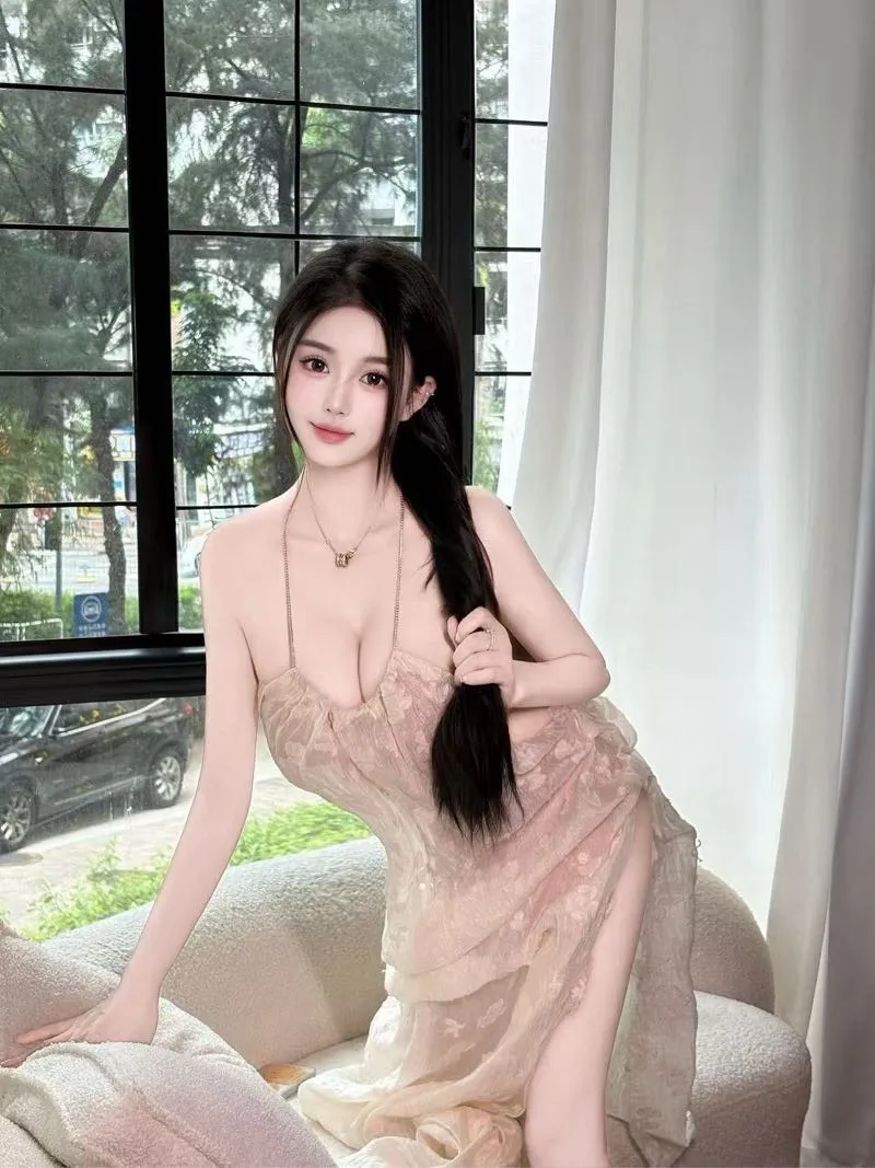 普陀芷芸 极品小嫩妹 极度配合 Gallery 3