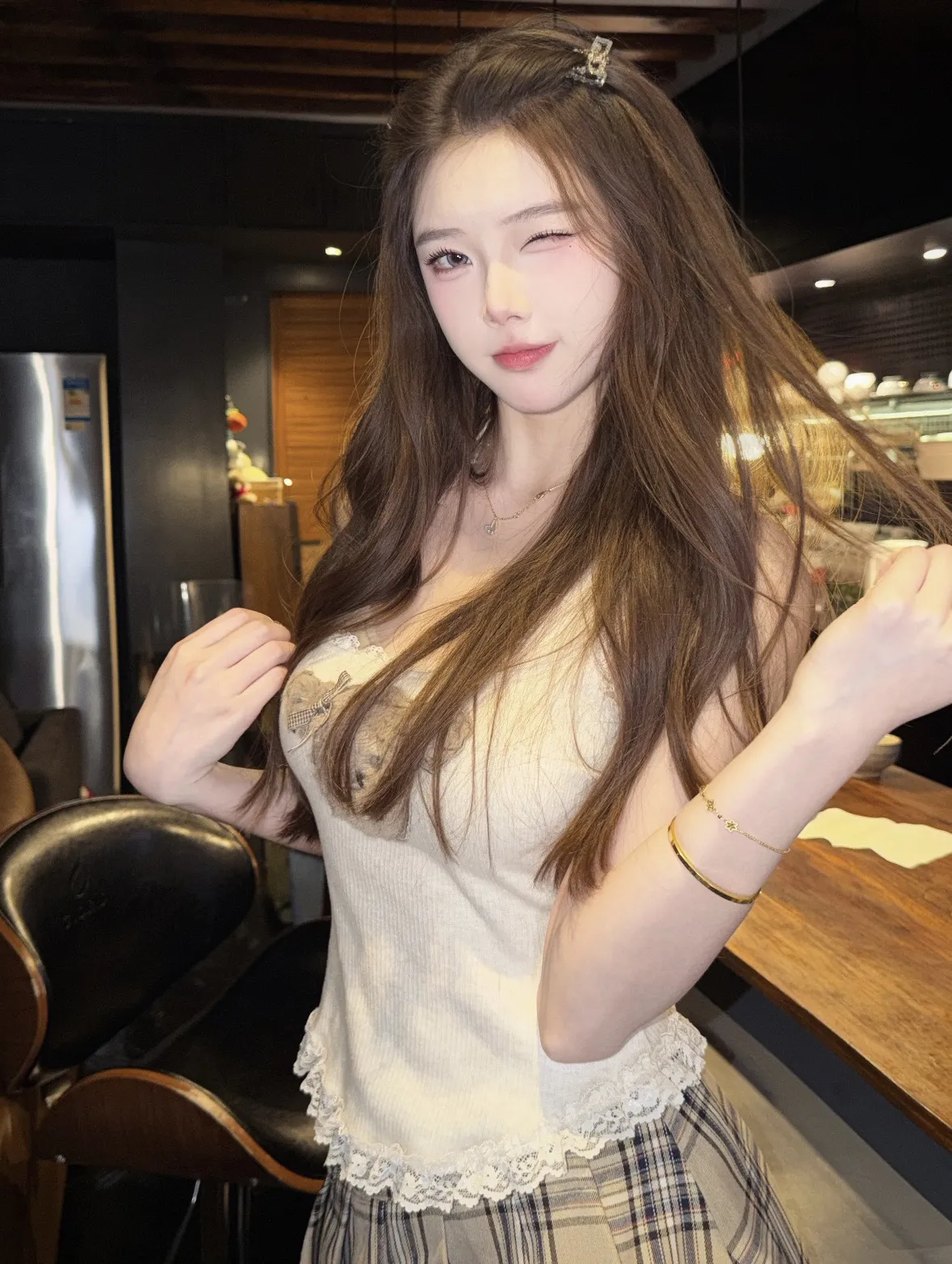 黄浦 娅微 Gallery 6