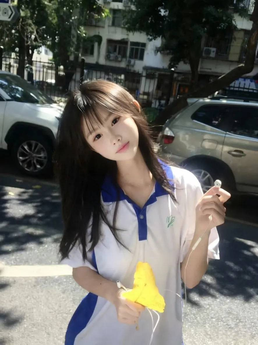 闵行🏠果冻 敏感嫩妹 极易喷💦 Gallery 1