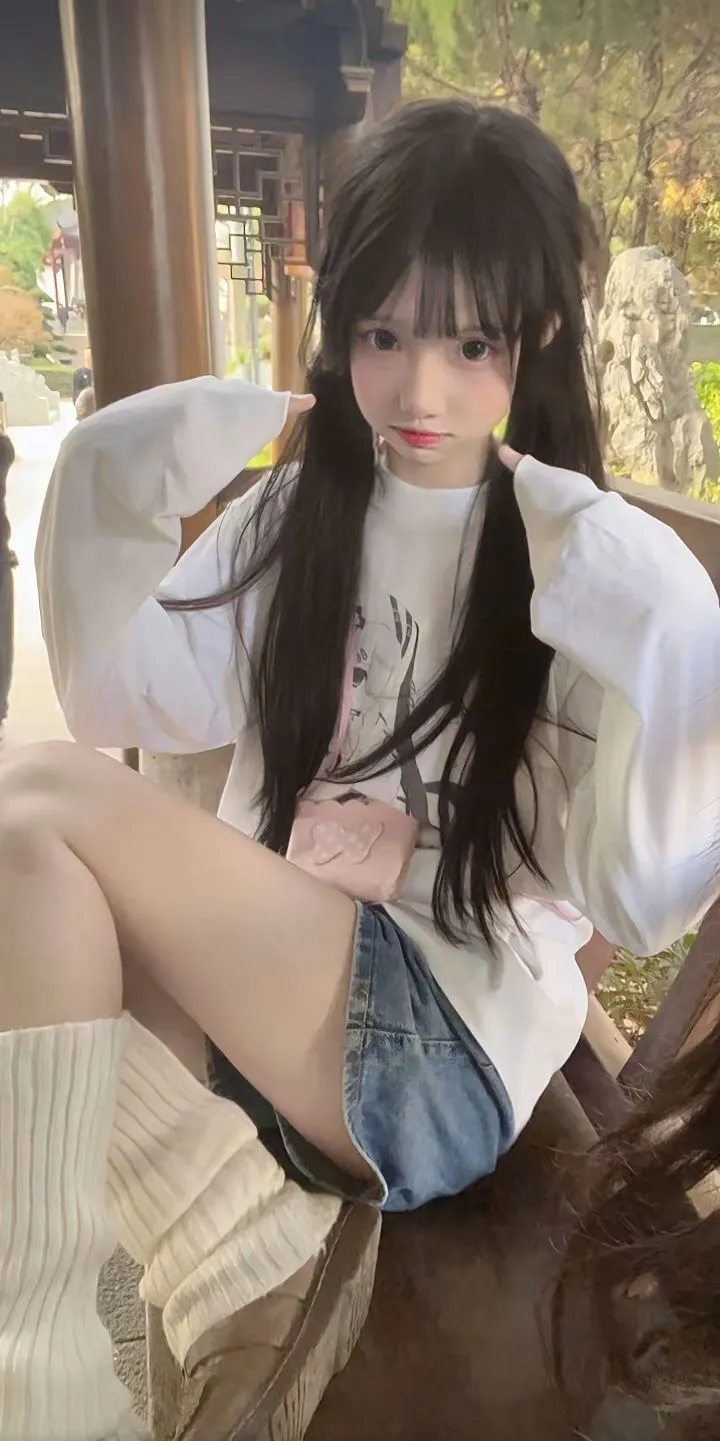 浦东07戴小慧反差婊 粉嫩紧🉑🐍吻萝莉音甜 Gallery 5