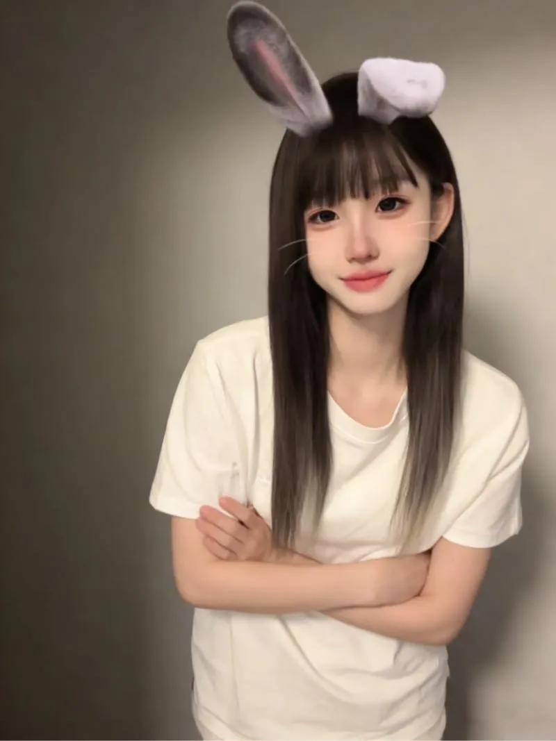 浦东 安琪 18岁小嫩菜 Gallery 5