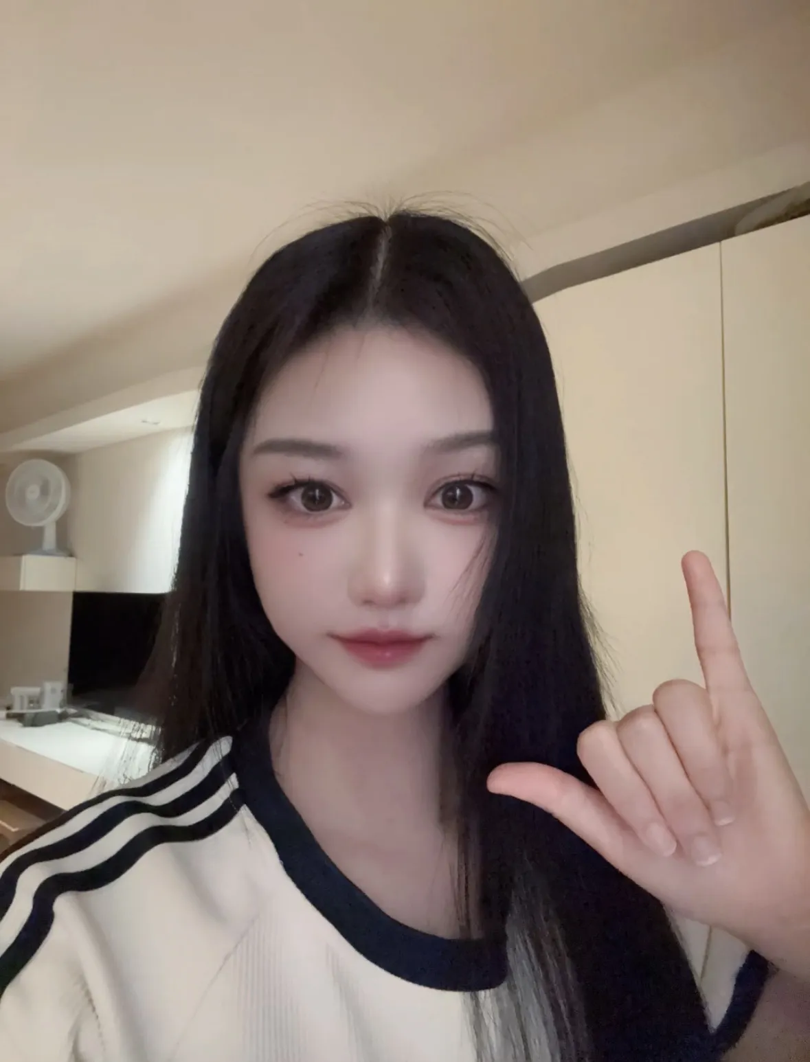 徐汇邢露天然白虎🐯舞蹈生一字马🐎 Gallery 2