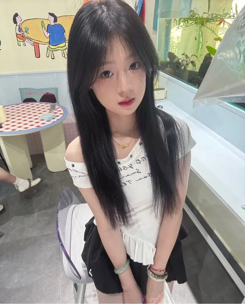 闵行07wt软软兼职嫩妹 Gallery 4