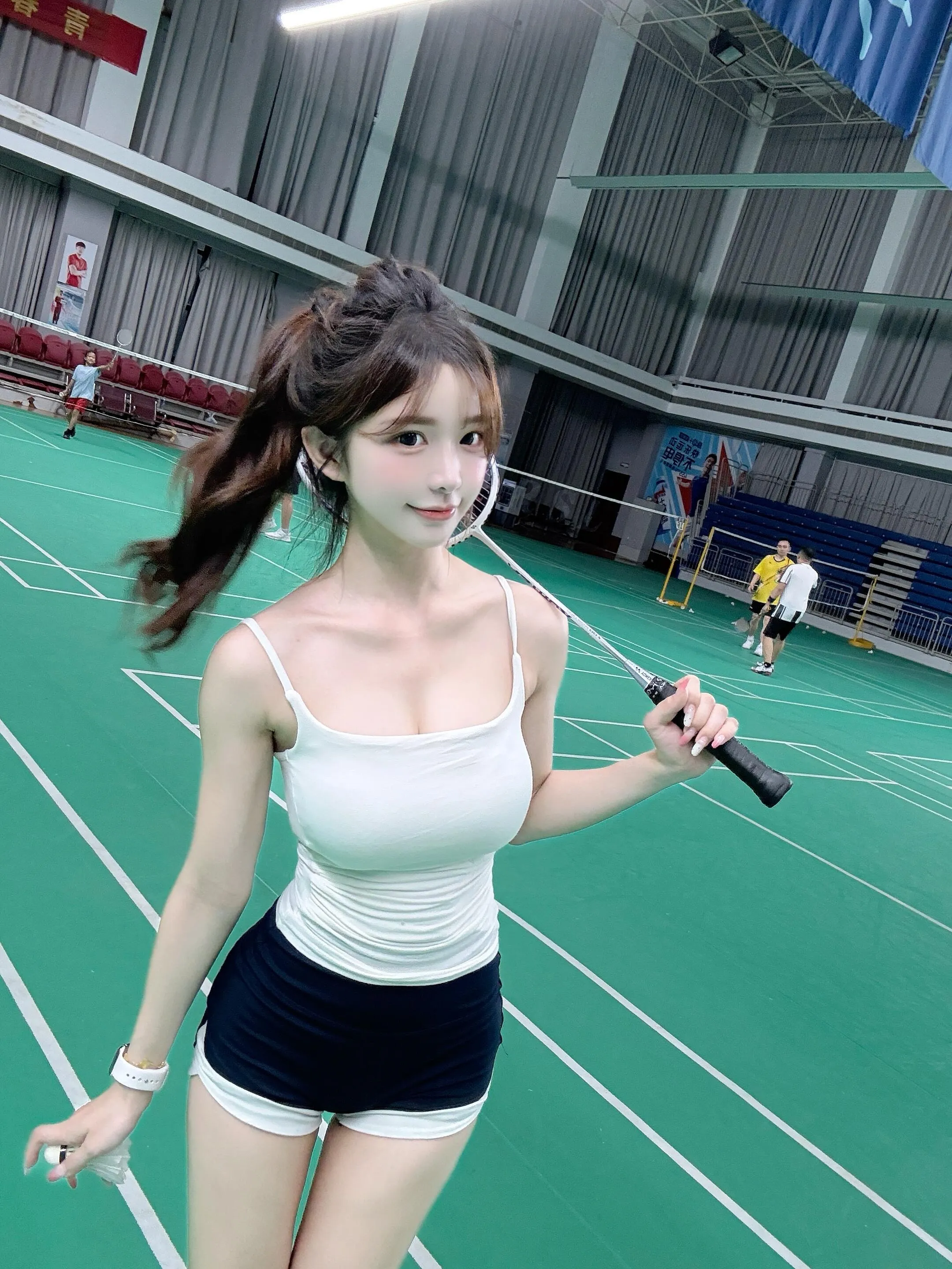 伊利 人瘦奶大 Gallery 4