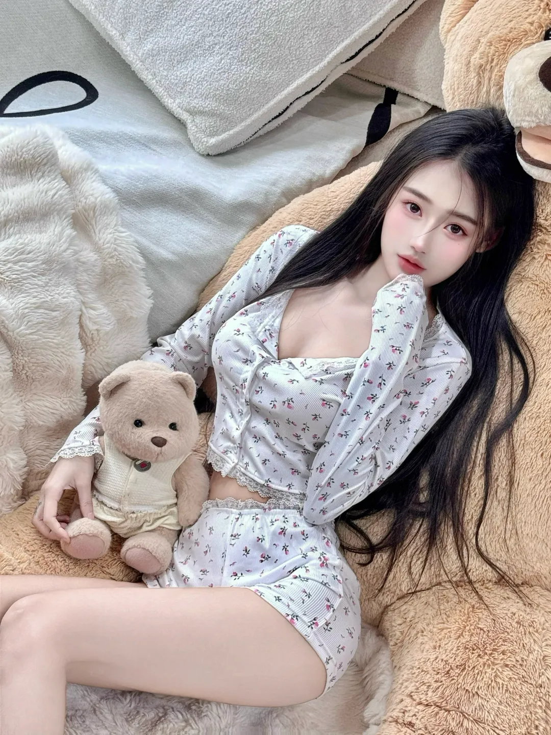 普陀【颖颖 】极品嫩妹主打嫩 Gallery 2