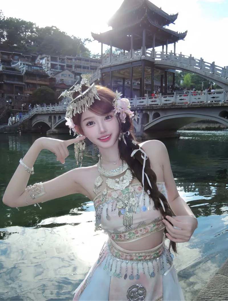 芸瑶 极品苗家女孩 Gallery 6