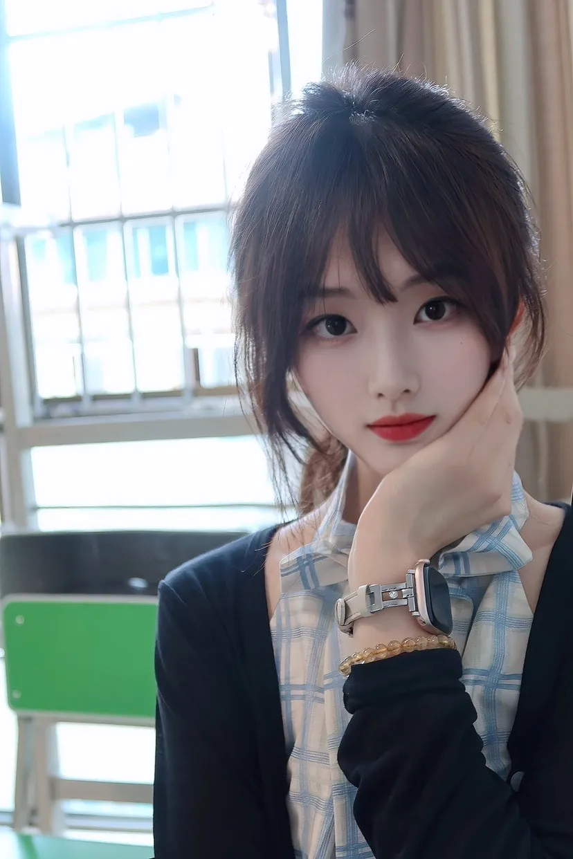 宝山 茹雪 初次下海纯妹 Gallery 2