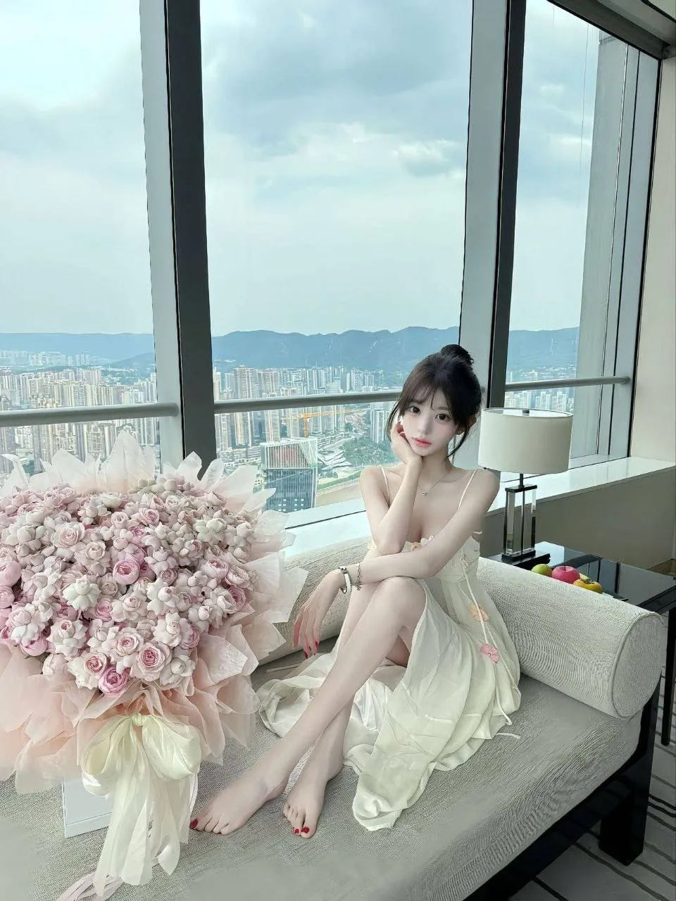 嘉定  在校学妹大长腿 小白兔 Gallery 2