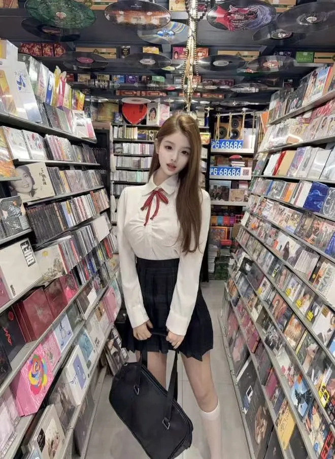 上海小楠🏠小纯 Gallery 4