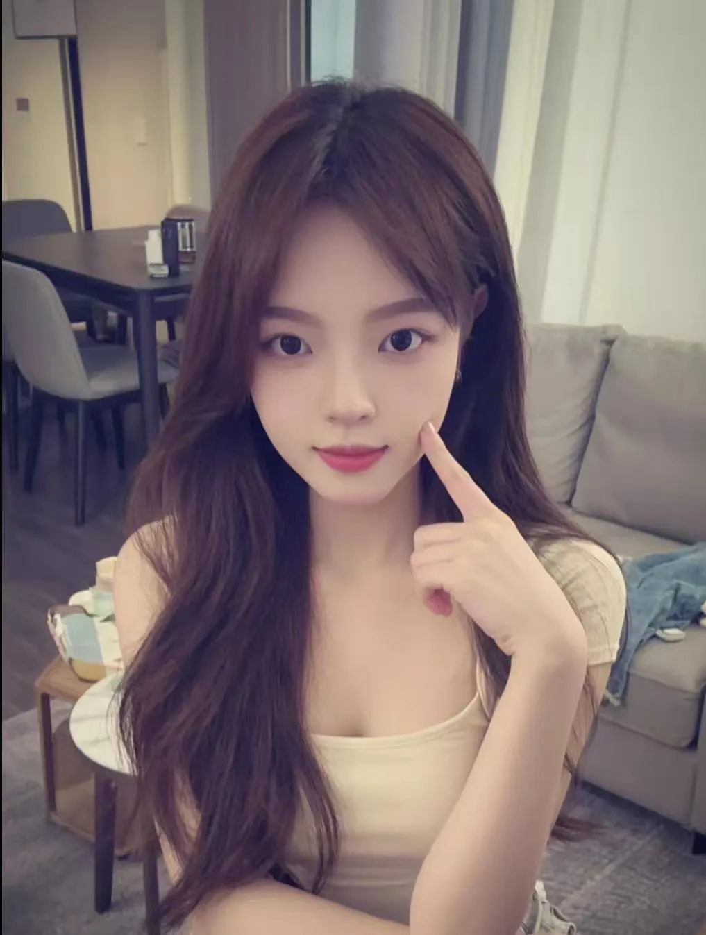 闵行新人短期兼职嫩妹小梨 Gallery 5