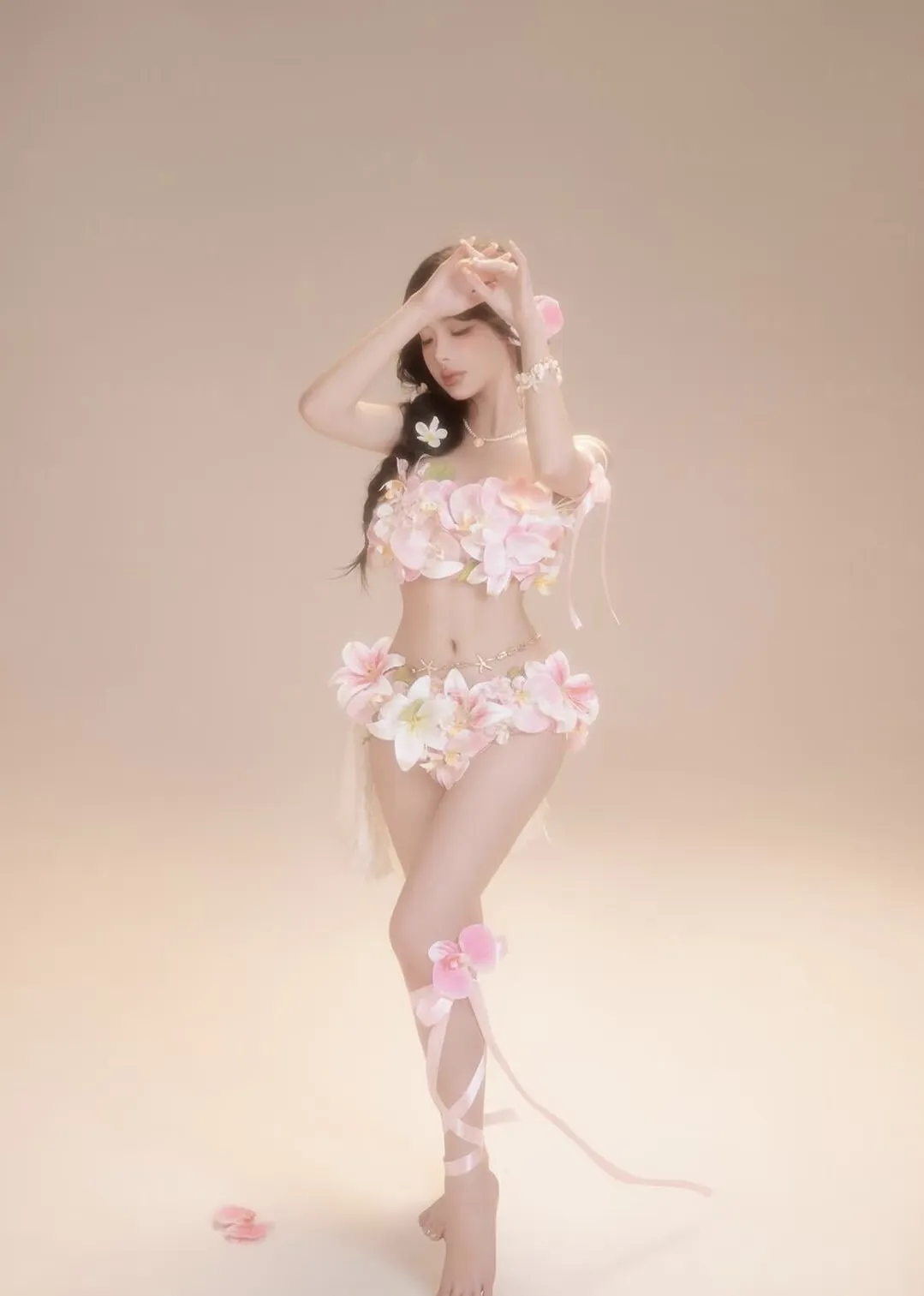 浦东白小纯依依(初次下海) Gallery 2
