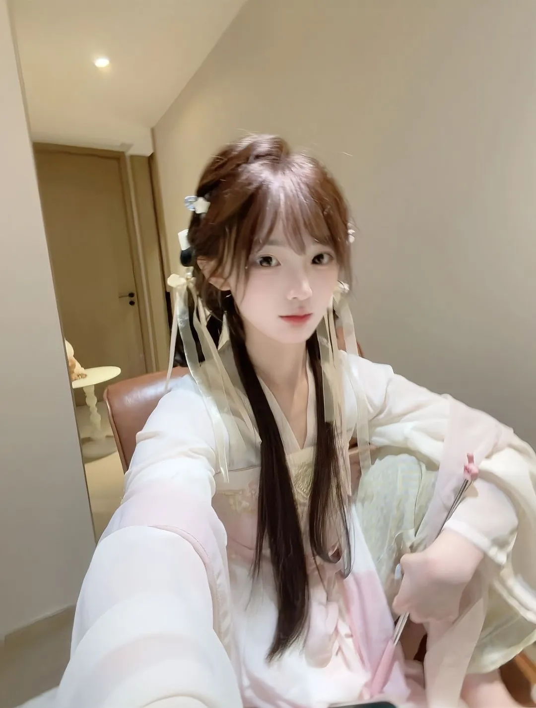 莹莹 可甜小纯纯白皙妹妹真实十八 Gallery 6