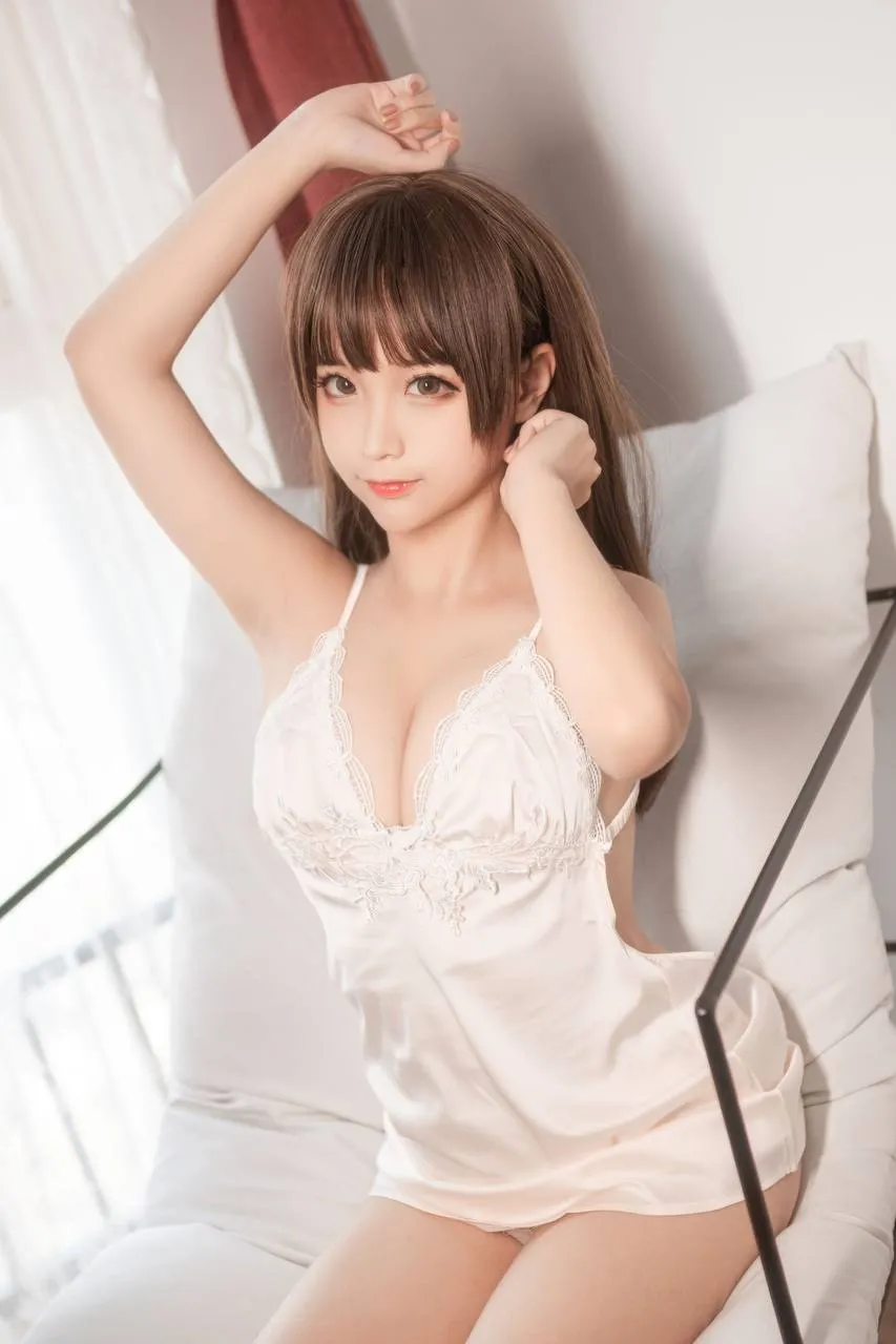 静安月月 Gallery 4