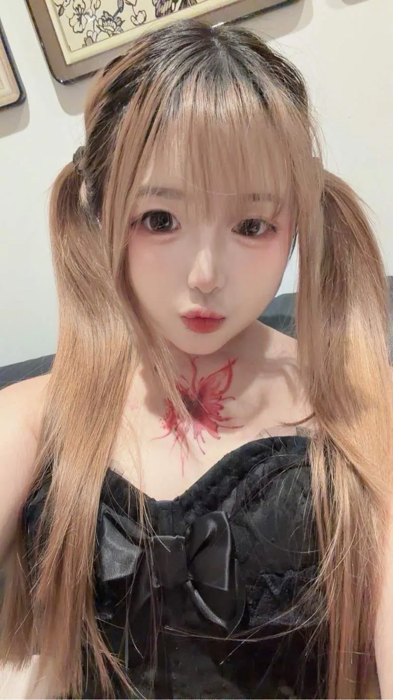 张江07小软 全网最矮白虎萝莉 抱着C Gallery 4