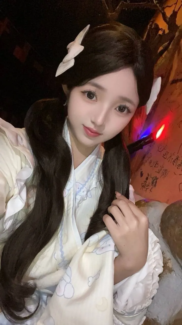 酷似演员毛晓彤 清纯甜美叶子 Gallery 4