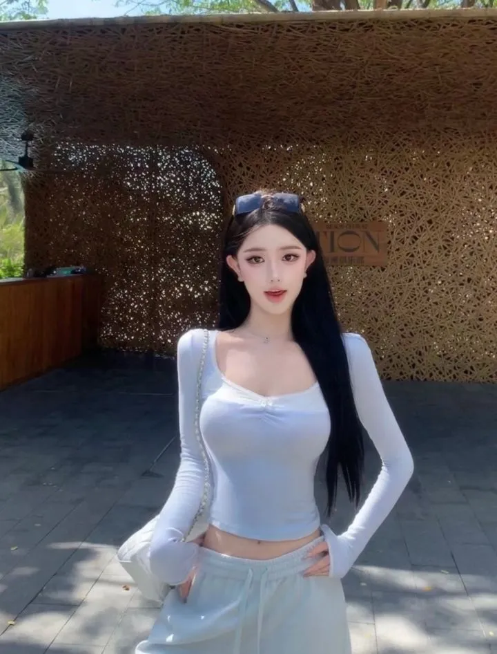 黄埔 嘻嘻 🥢腿 包子奶 馒头逼 Gallery 4