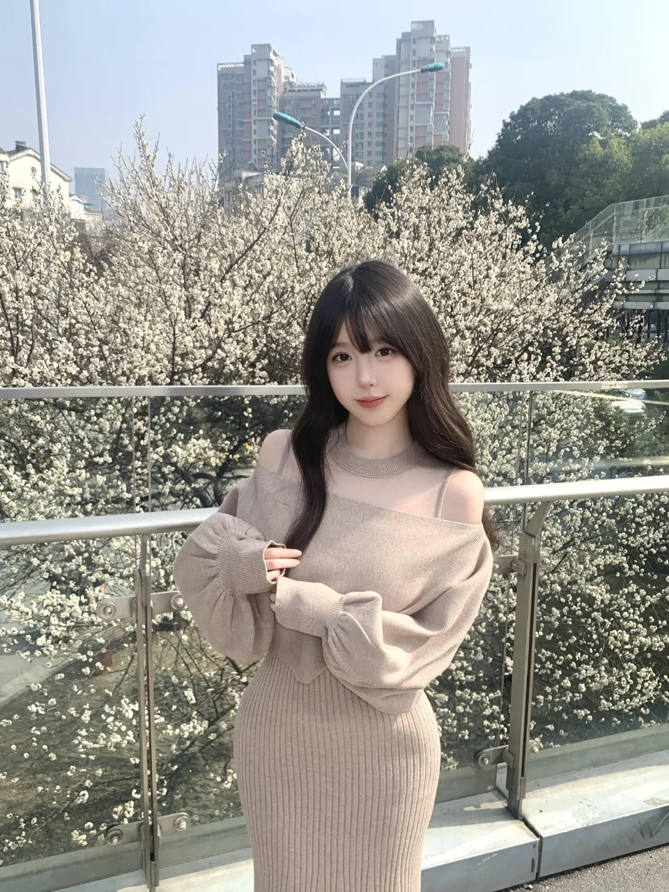 大宝贝👾筱田优抓龙筋情绪价值拉满 🉑拍不露脸视频 Gallery 1