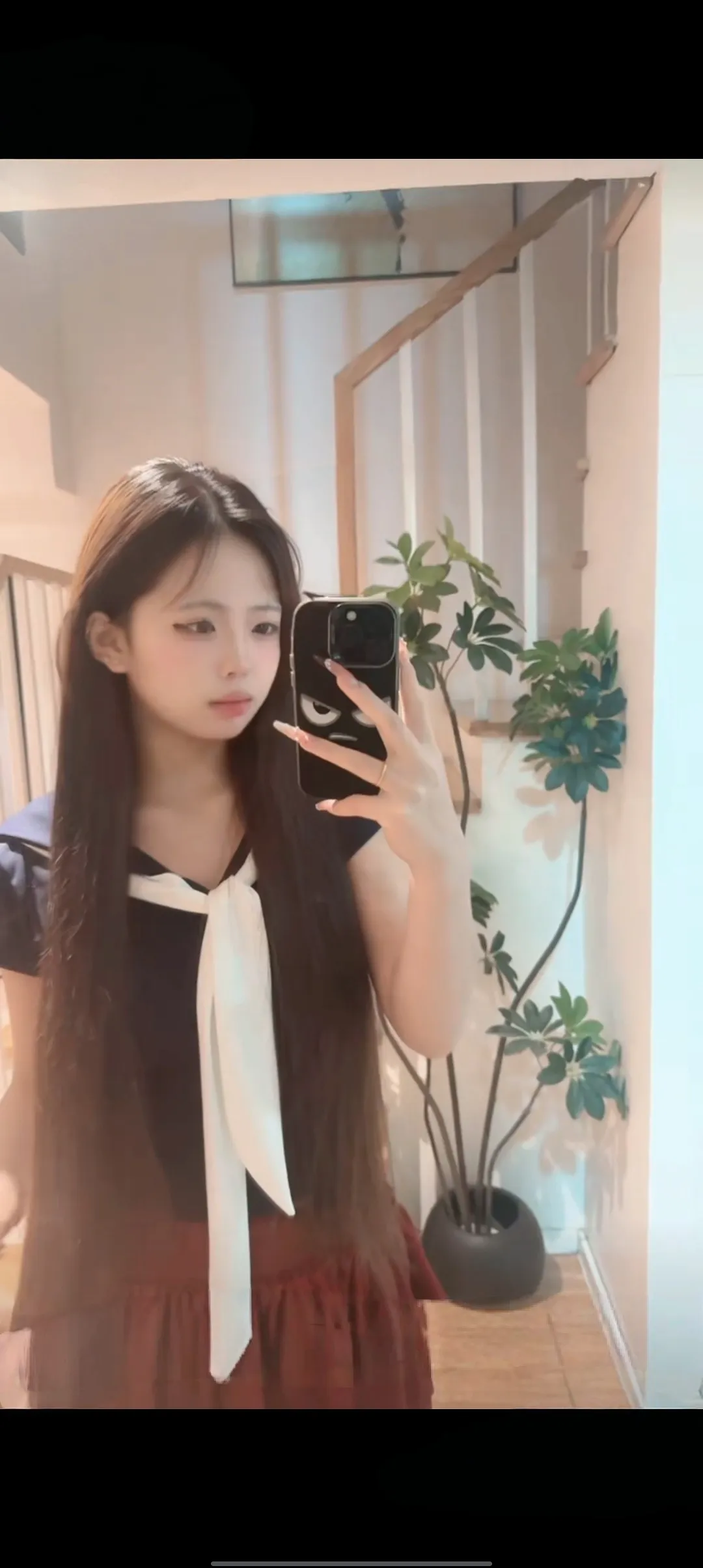 浦东纯新人14号首开  小叶子 极品萝莉（假陪） Gallery 4