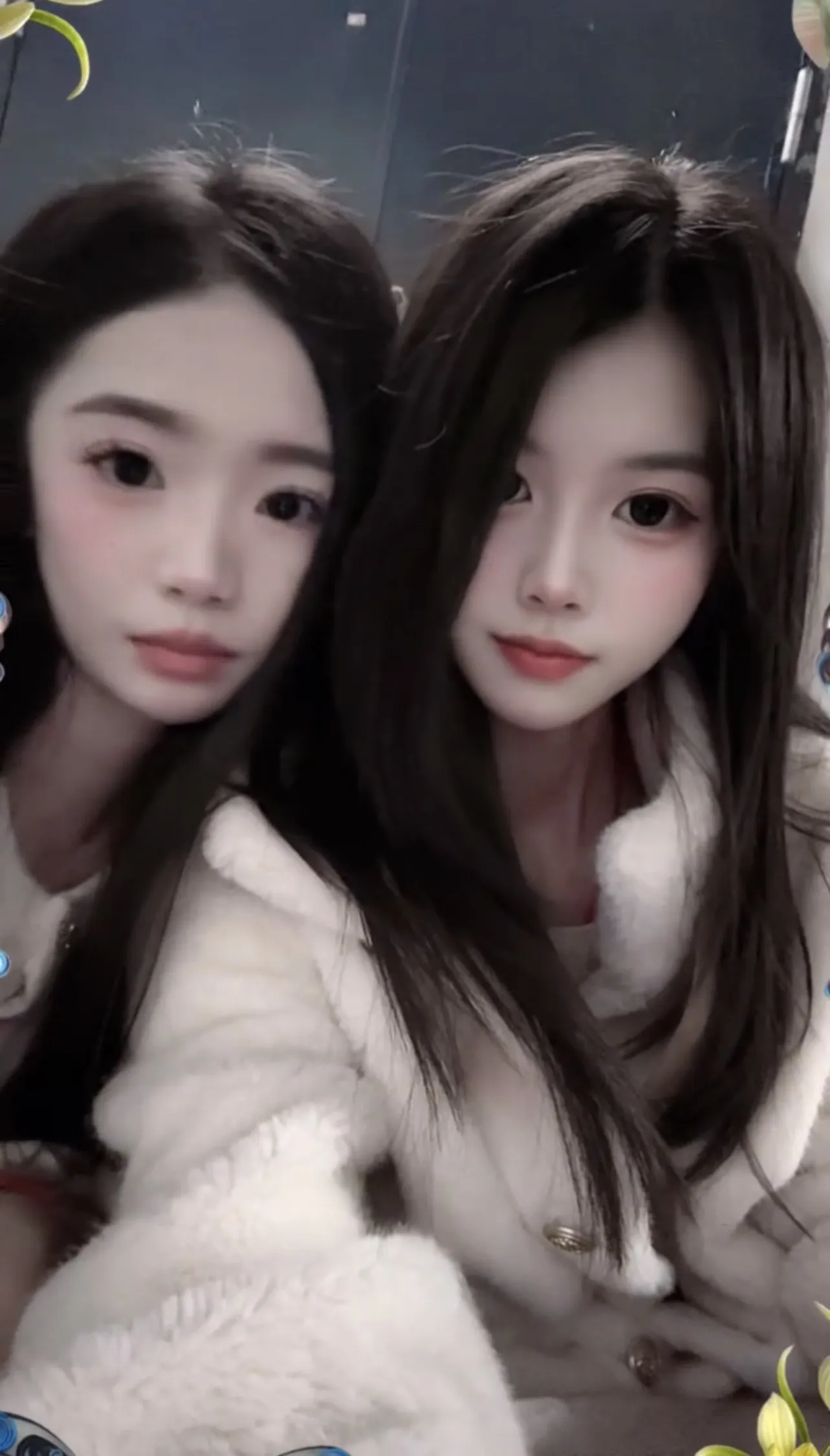 欢欢乐乐姐妹双飞 Gallery 4